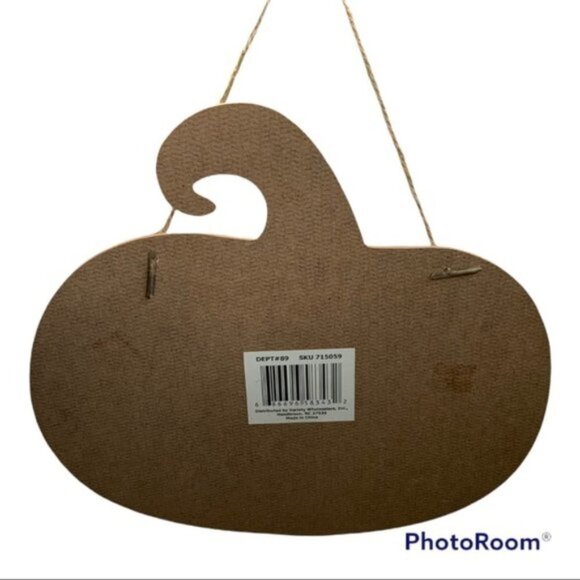 Halloween Decoration Eat Drink and Be Scary Wall Hanging Halloween Decor - Picture 5 of 5